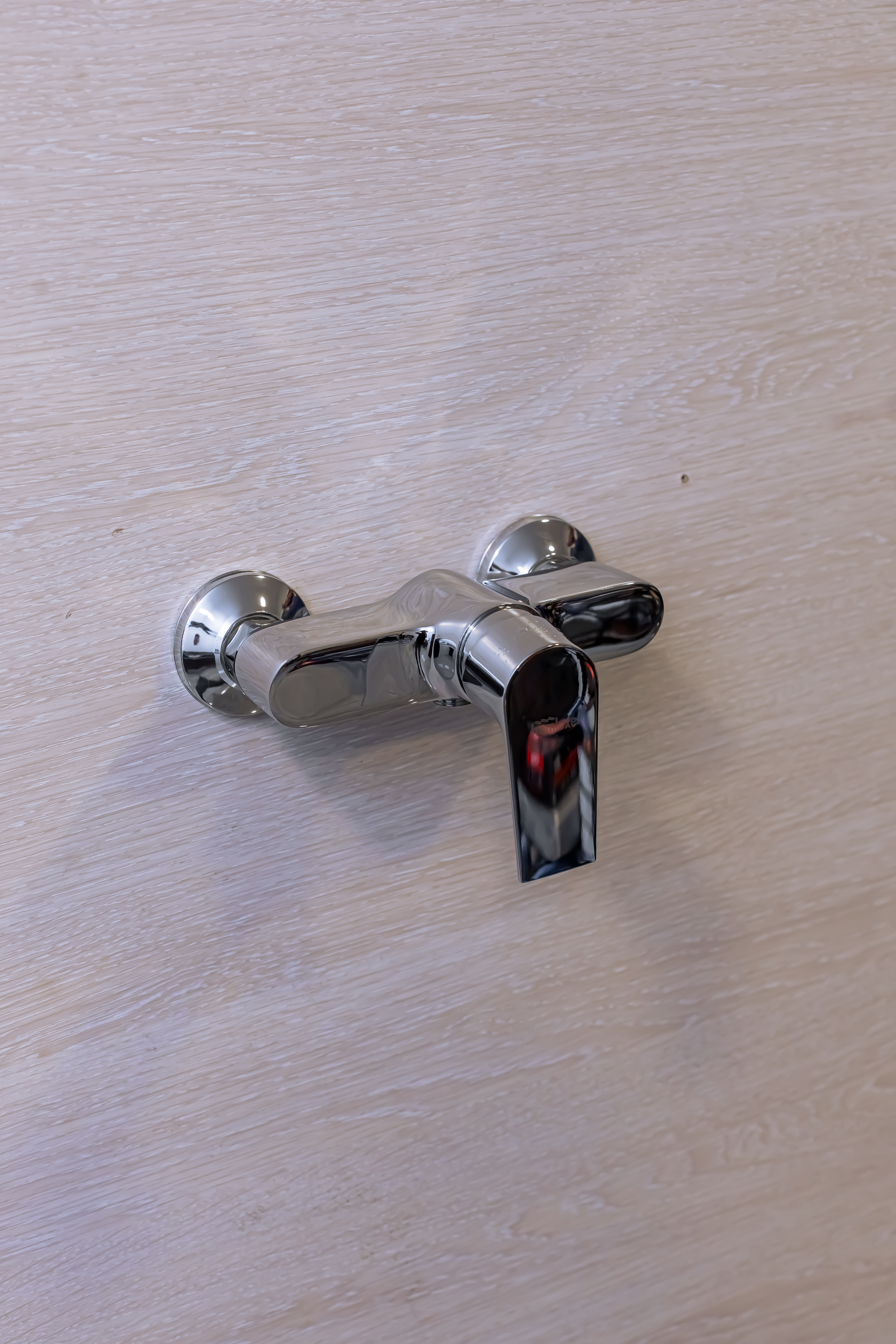 Gigeynik duş simesiteli