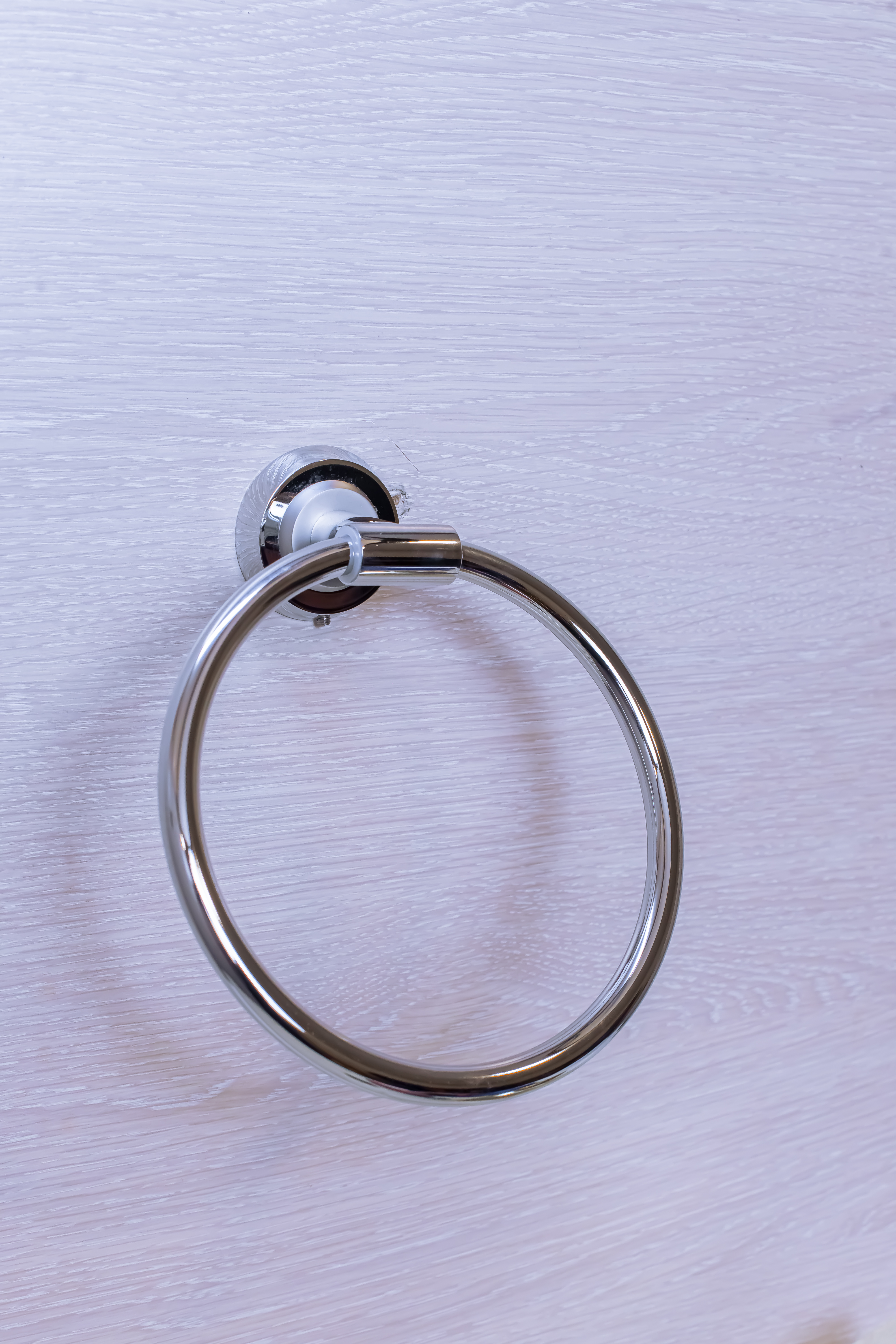 Oval dəsmal asılan