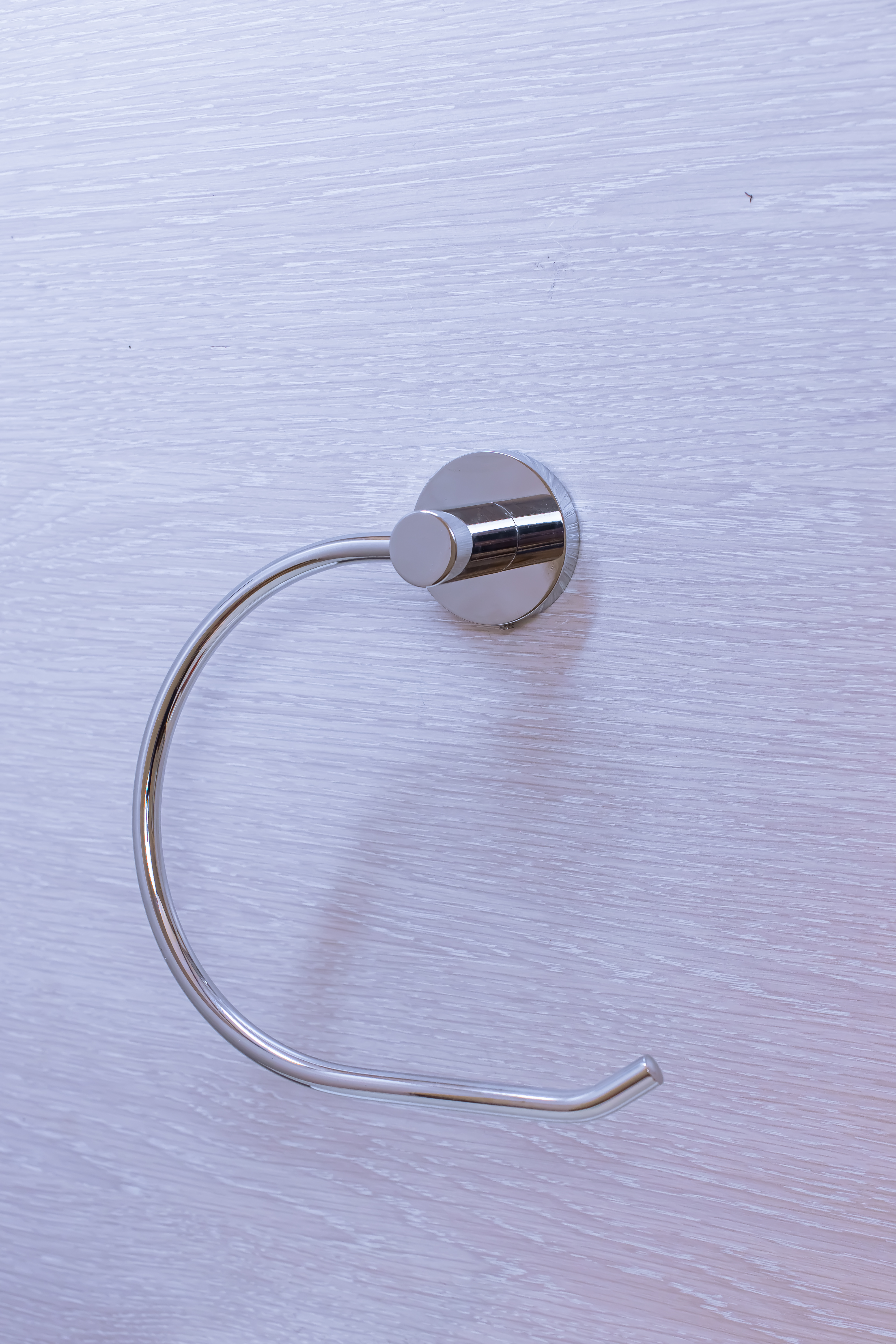 Oval dəsmal asılan