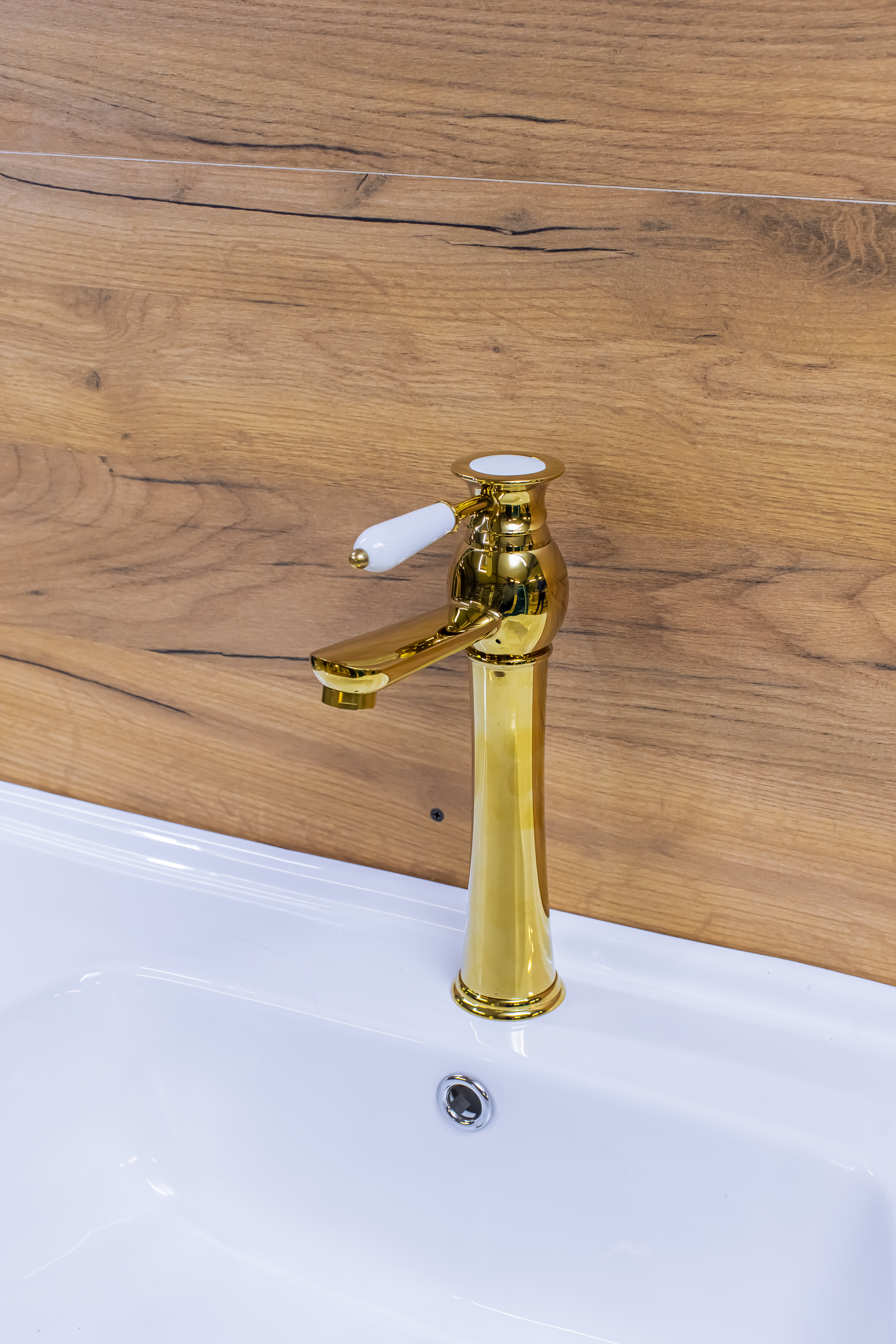 Lavabo simesiteli (hündür)