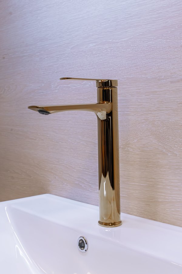 Lavabo simesiteli (hündür)